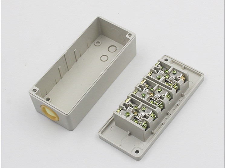 Hộp Nút Nhấn TPB-3 250VAC-3A