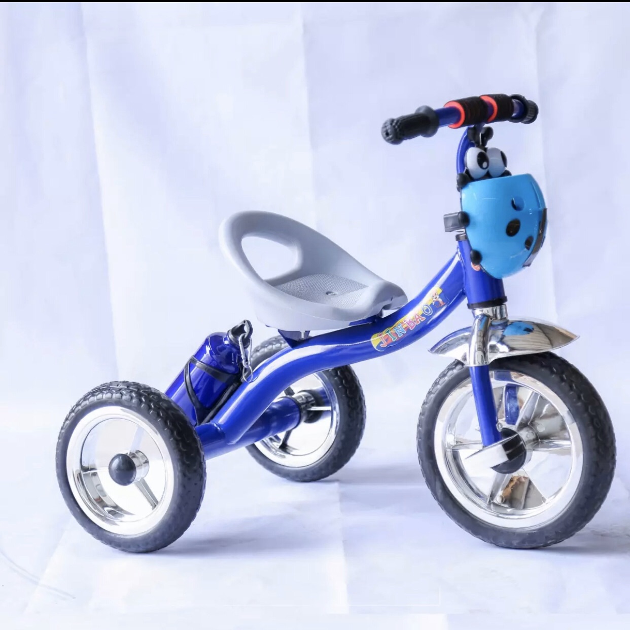 [XẢ KHO 1 NGÀY] XE ĐẠP 3 BÁNH CÓ BÌNH NƯỚC, GIỎ CON BỌ