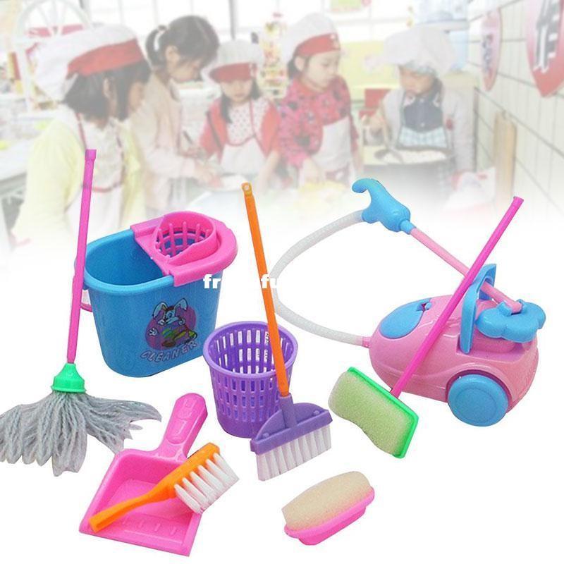 Bộ Đồ Chơi Dụng Cụ Vệ Sinh Nhà Cửa