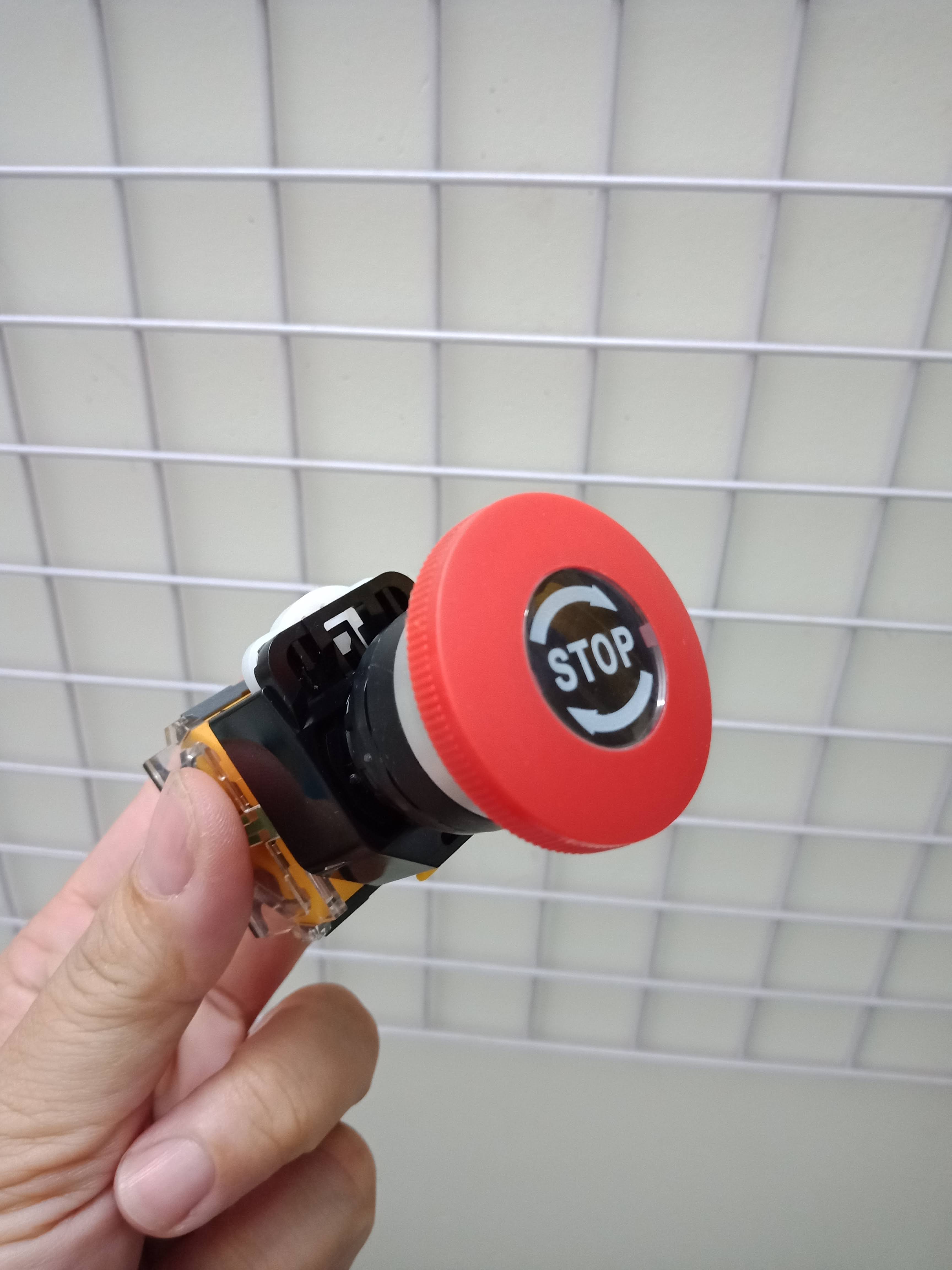 Nút Dừng Khẩn Cấp - Emergency Stop LA38