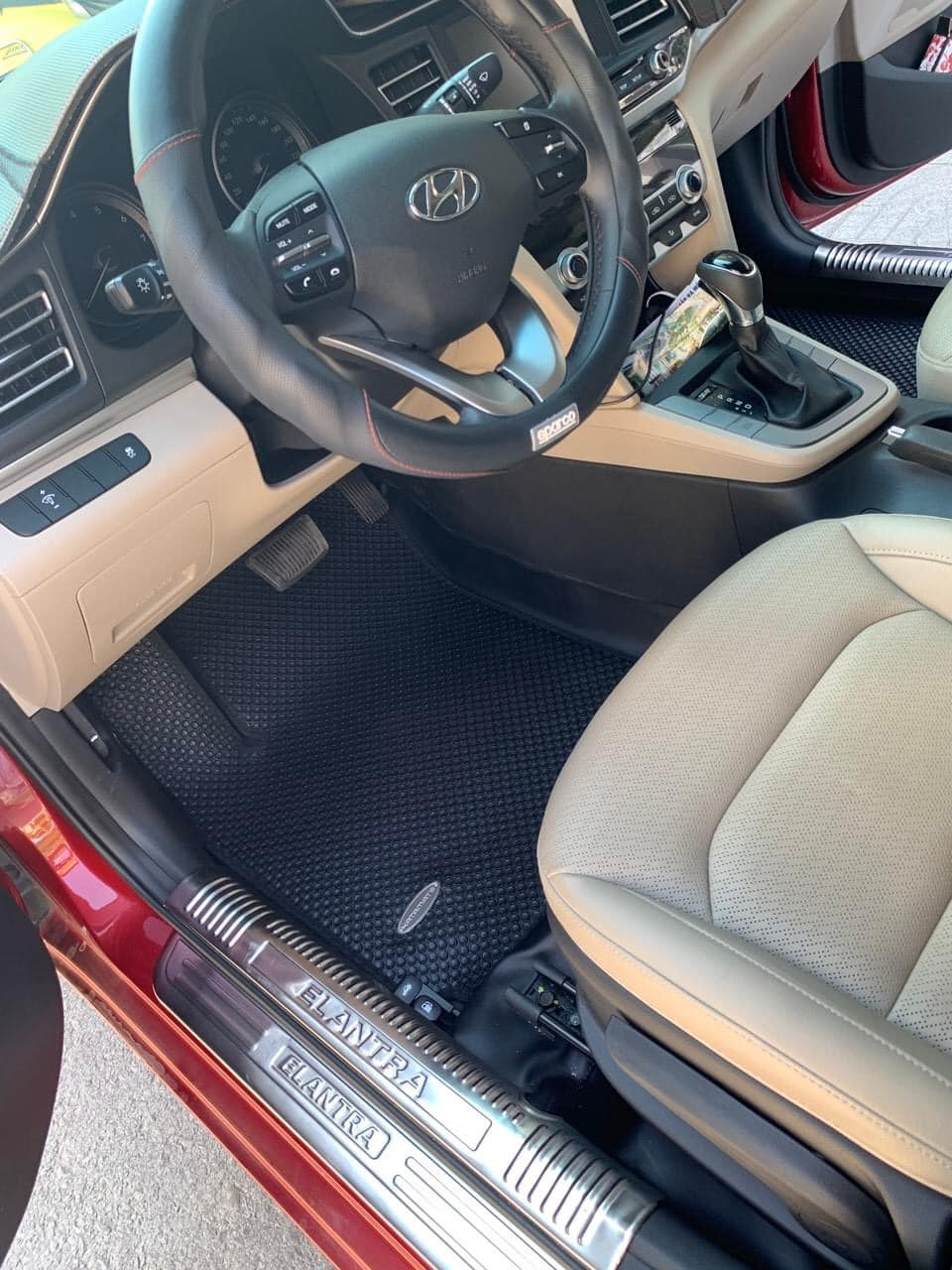 Car mat for Hyundai Elantra