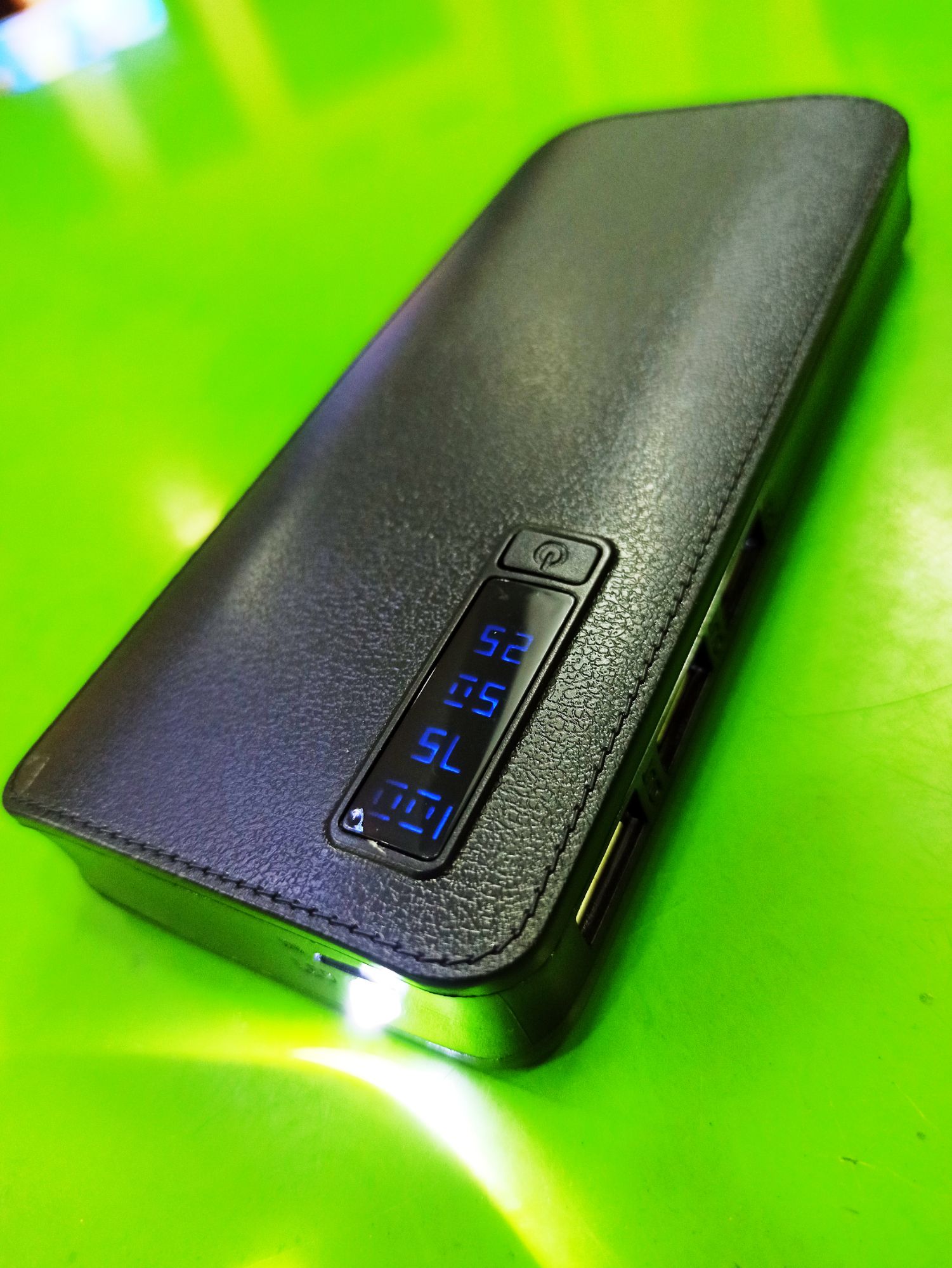 Sạc dự phòng 5 cell vỏ da