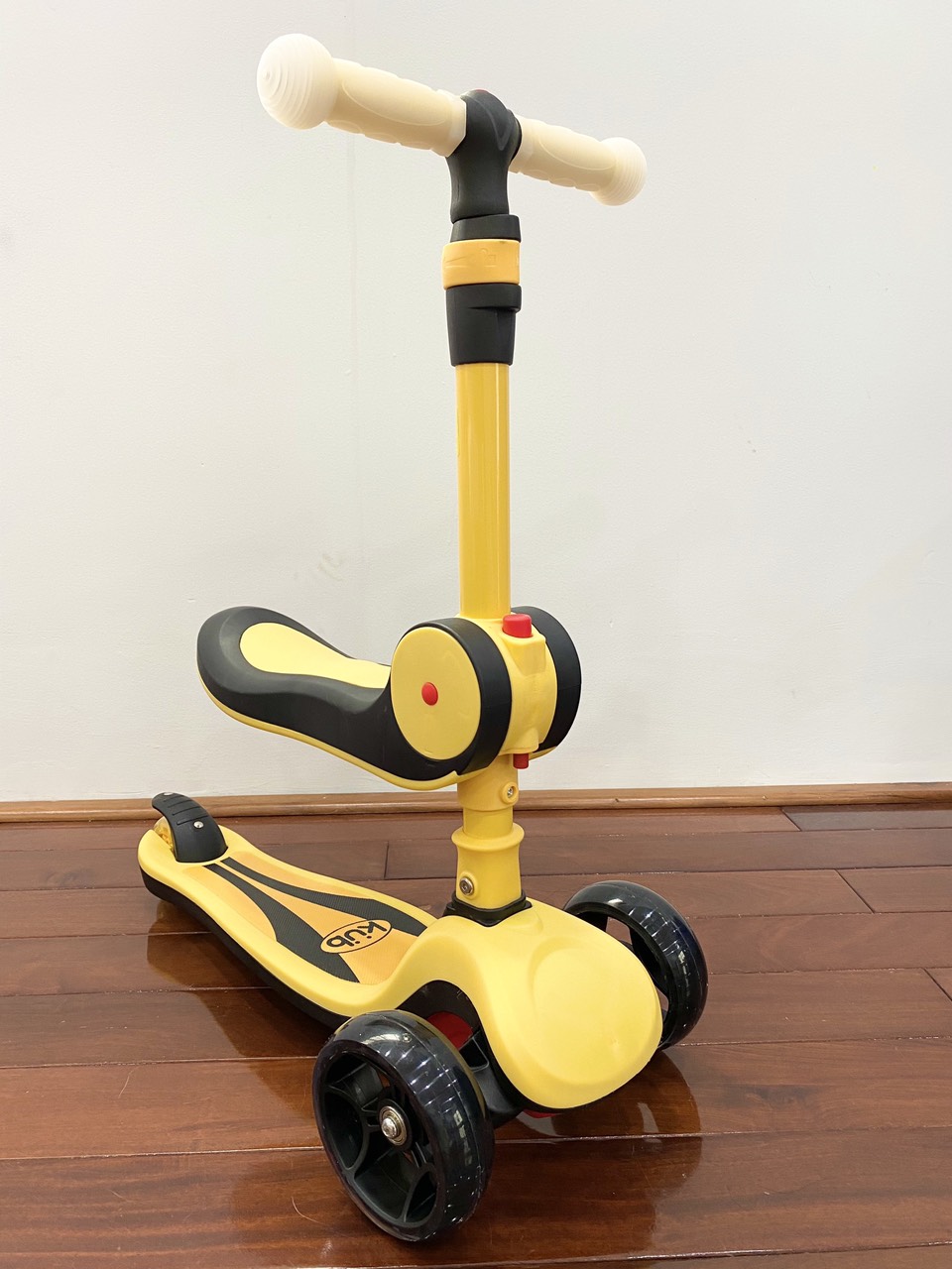 Xe trượt Scooter 3 bánh KUB cho bé