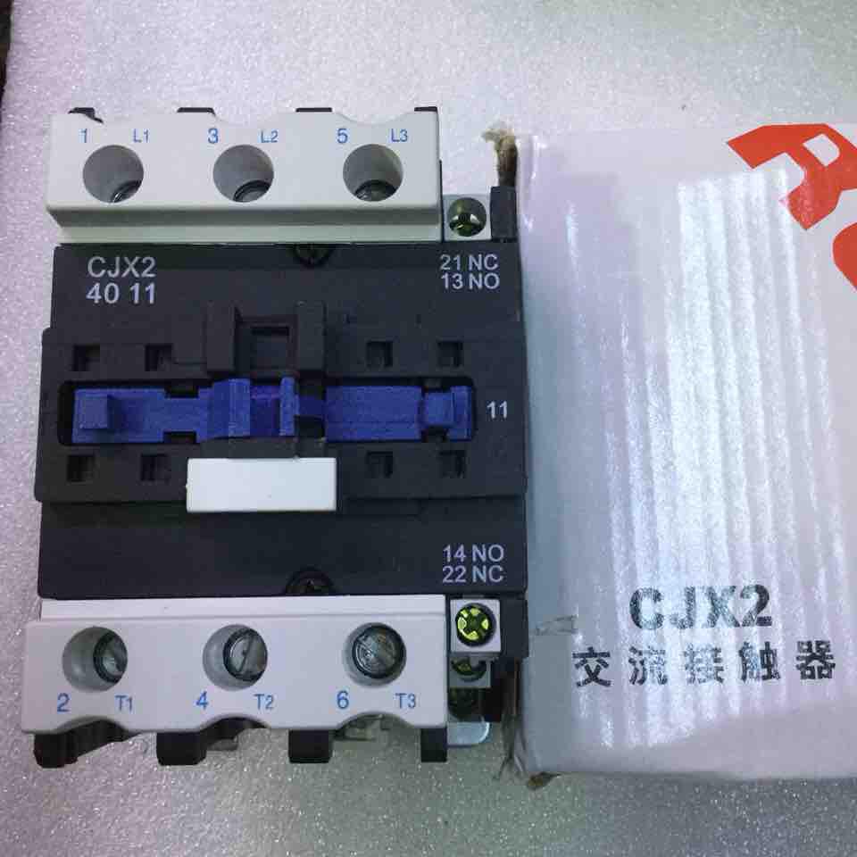 Công tắc khởi động từ cjx2-4010-220 v