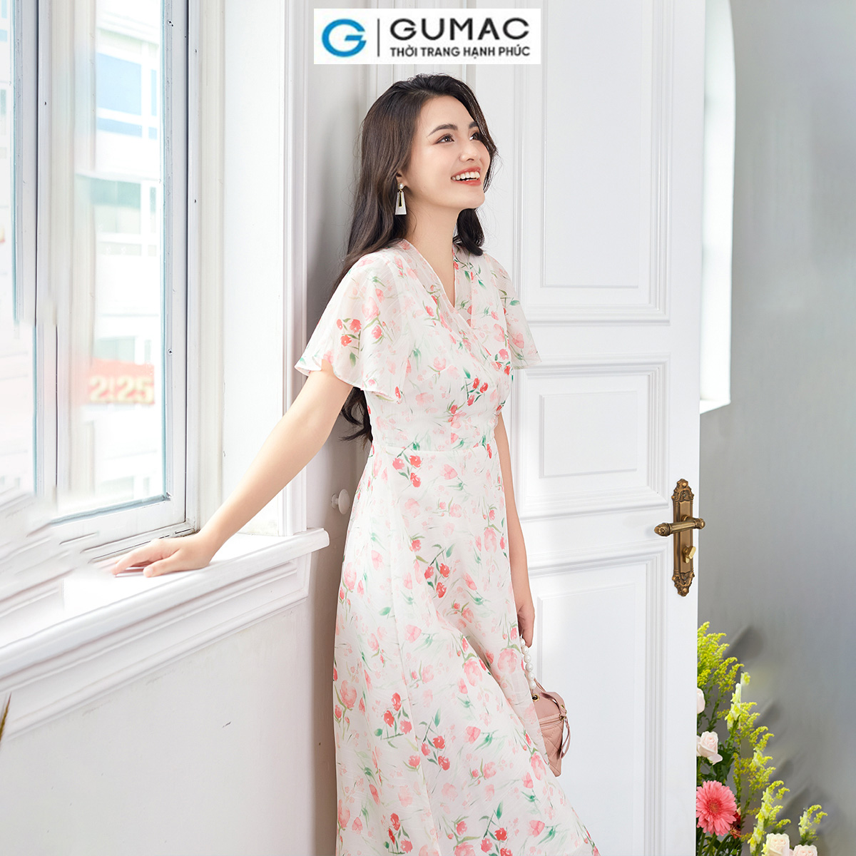 [15 - 17.6 |Voucher 8-15%] Đầm nữ cổ tim kiểu phối thời trang GUMAC DD12061