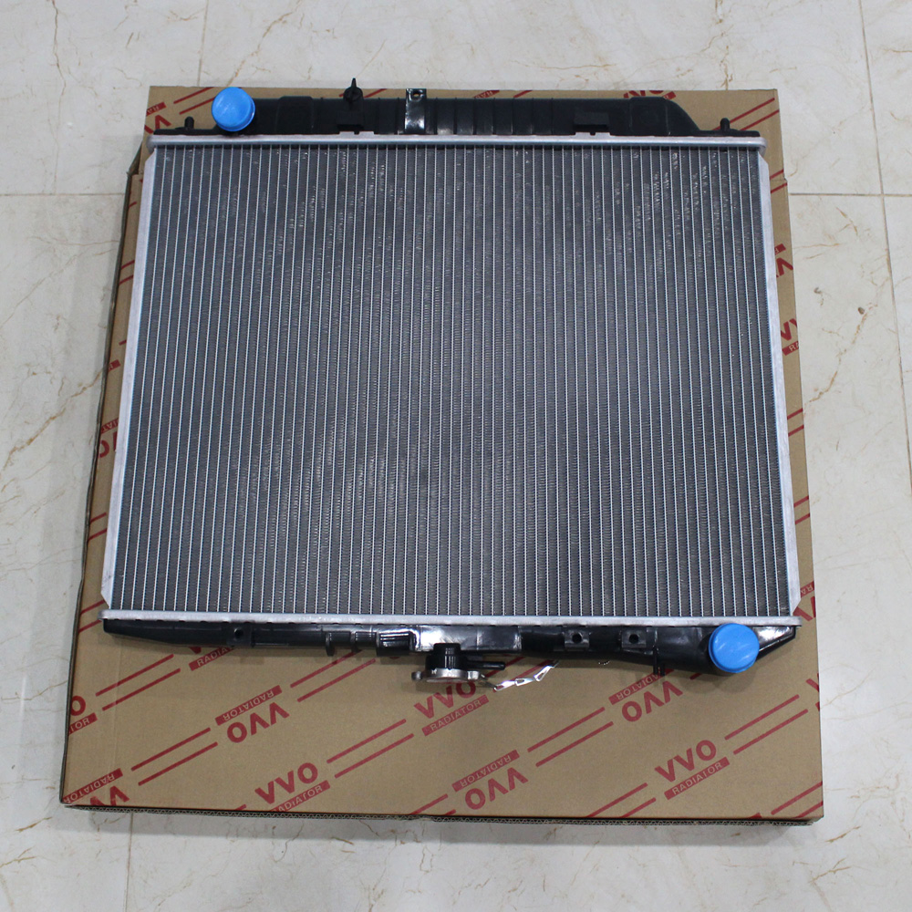 Két nước Isuzu Trooper, 2003-2008, số sàn, cao cấp