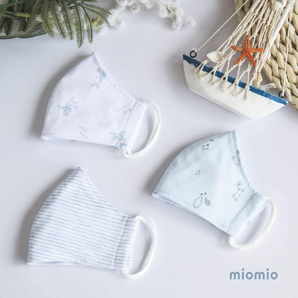 Set 3 cái khẩu trang MIOMIO mềm mỏng nhẹ dễ chịu cho bé trai/bé gái