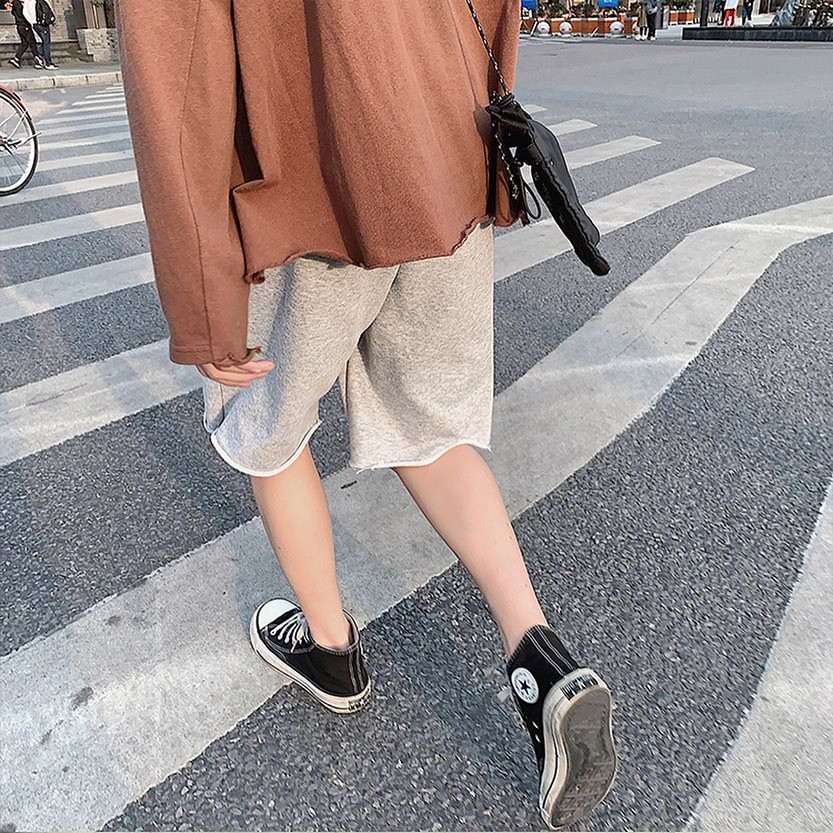 [HCM][Mã FASHIONHOT27 giảm 10K]Quần Short Nỉ Rách Gấu Unisex (3 Màu)