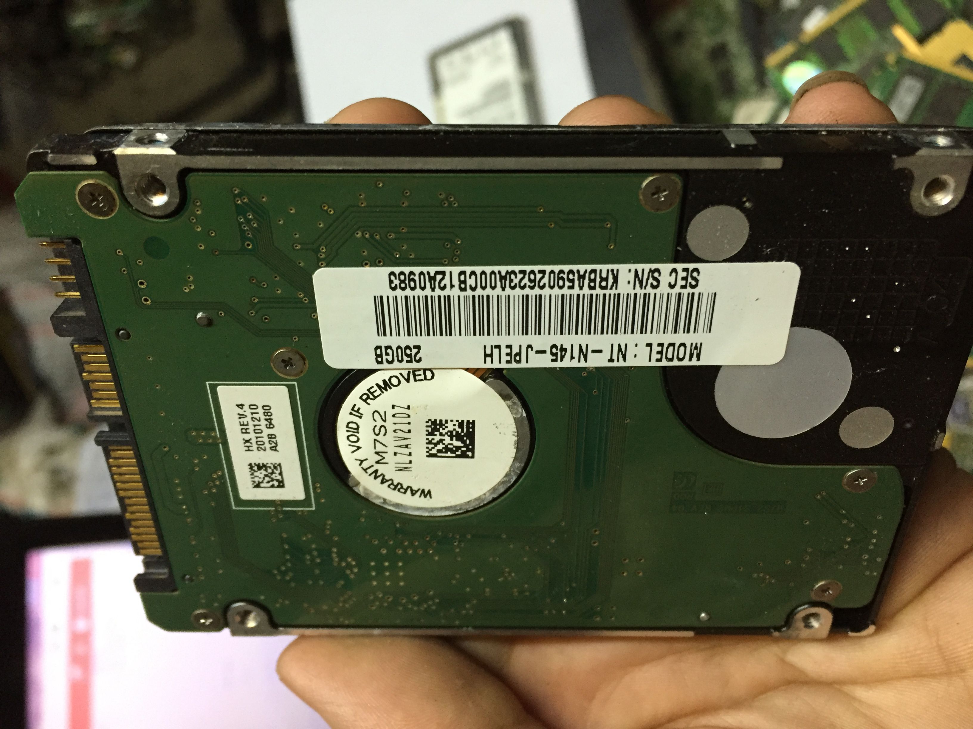 Ổ cứng HDD Laptop chuẩn SATA 250G Samsung HM250HI - Model S/N: 20TJDRB173564 - Bảo hành chính hãng