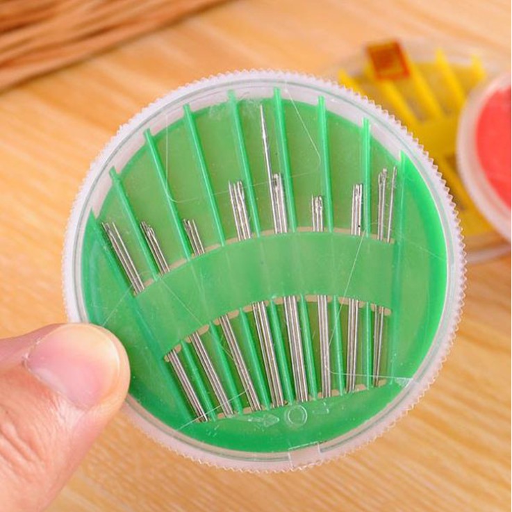 Hộp 24 kim may tay nhiều kích thước