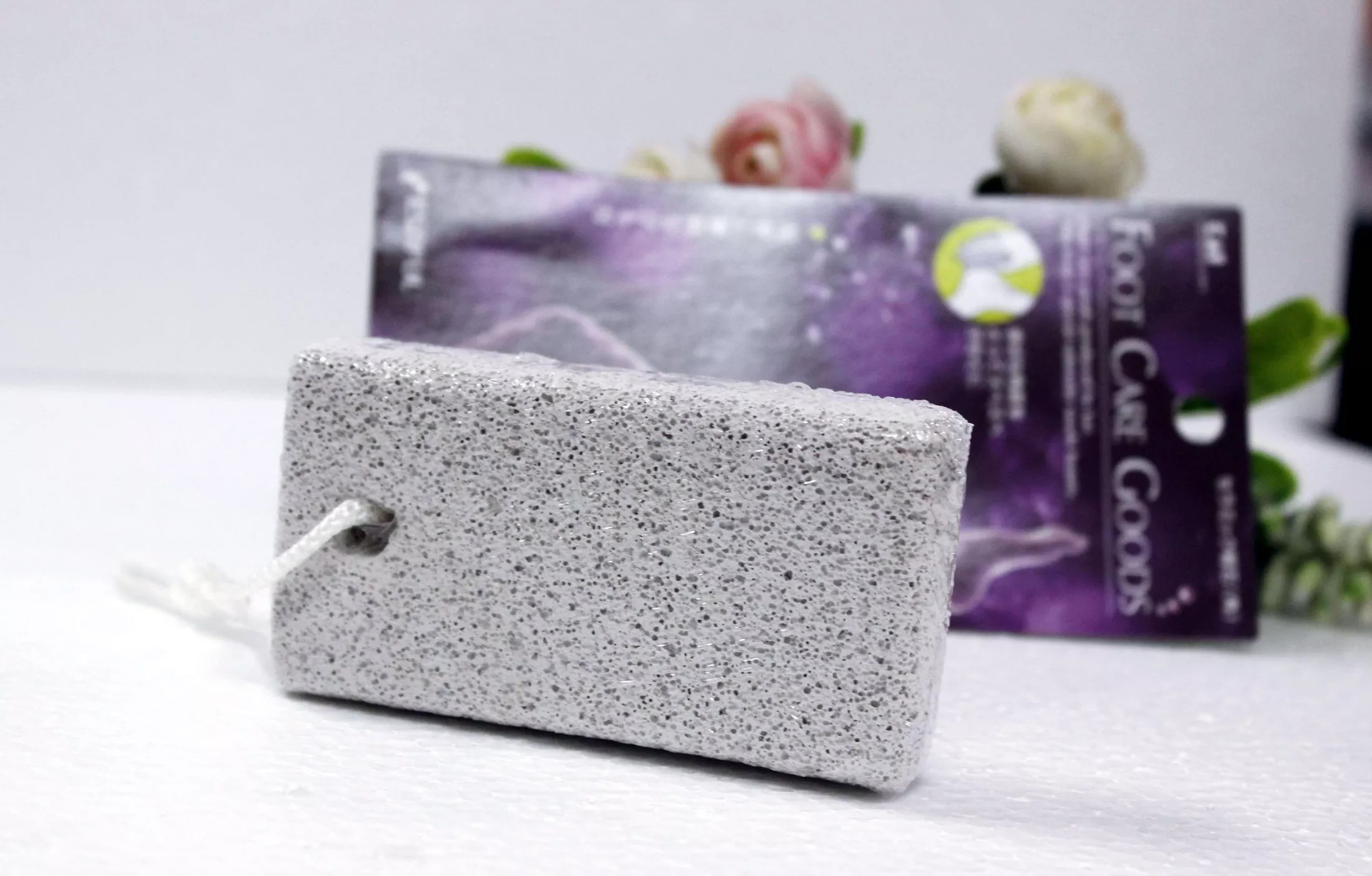 Đá chà gót chân KAI Nhật Bản 100% từ bọt đá tự nhiên