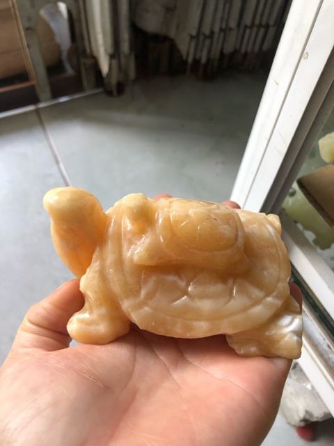 Tượng Rùa, Kim Quy phong thủy cõng con đá ngọc hoàng long để bàn làm việc - Dài 9 cm