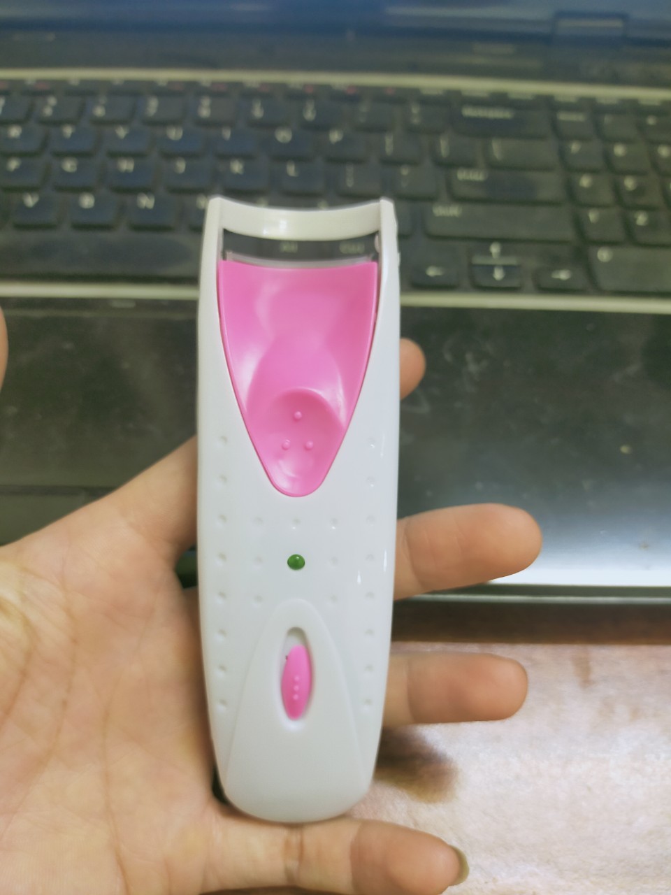 Uốn mi dụng cụ uốn mi tại nhà , dễ sử dụng,mi cong sau 1 phút.có ảnh ,video thật
