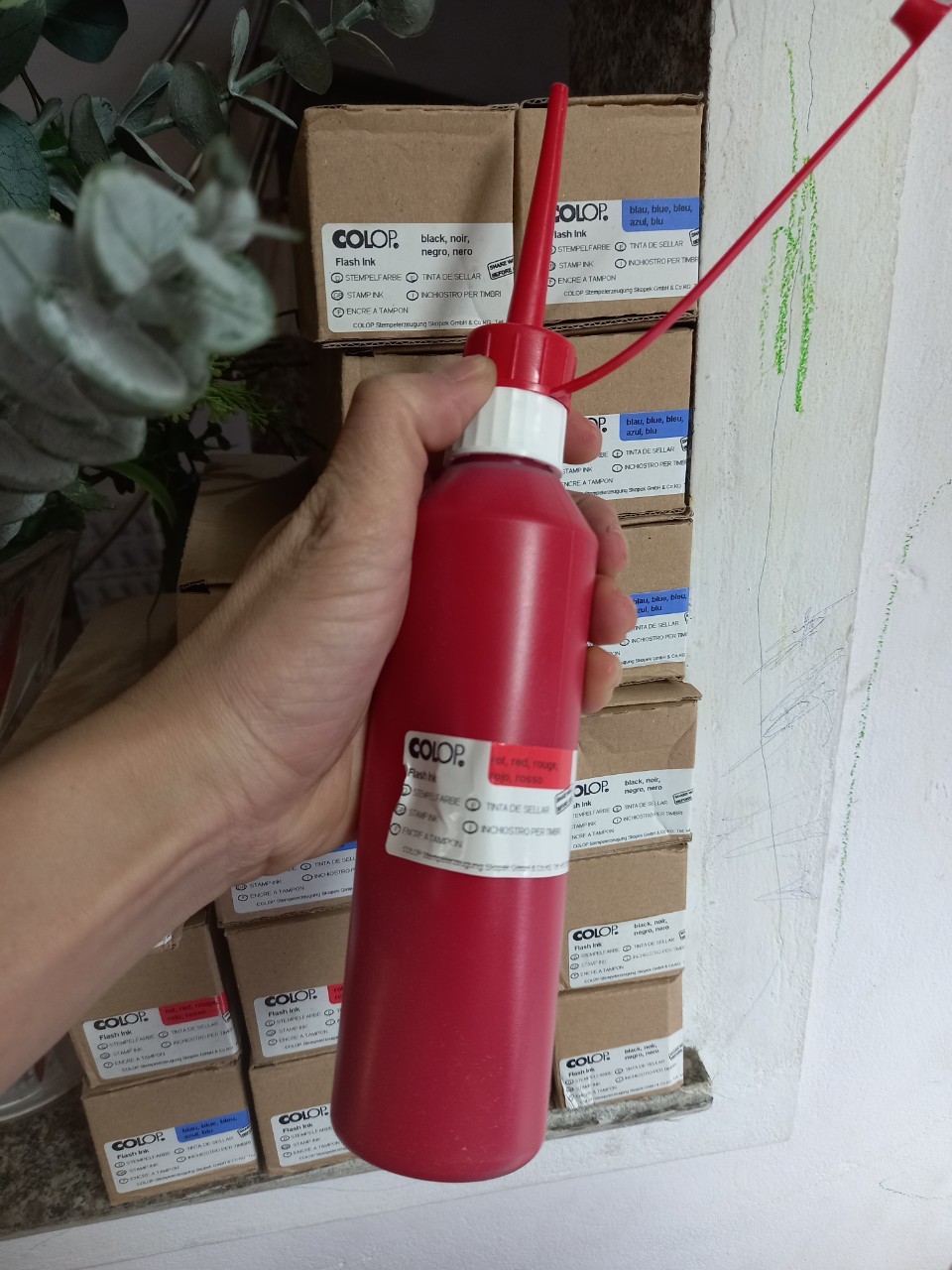 Mực dấu Flash dung tích 250ml dùng cho con dấu thẩm thấu (  COLOP)