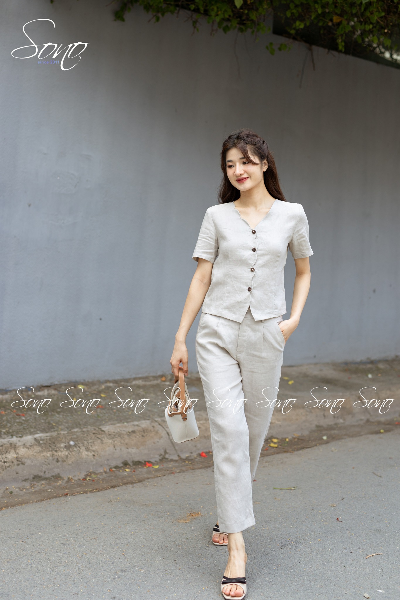 Sono - Bộ Dài Linen Cổ Lượn Sóng