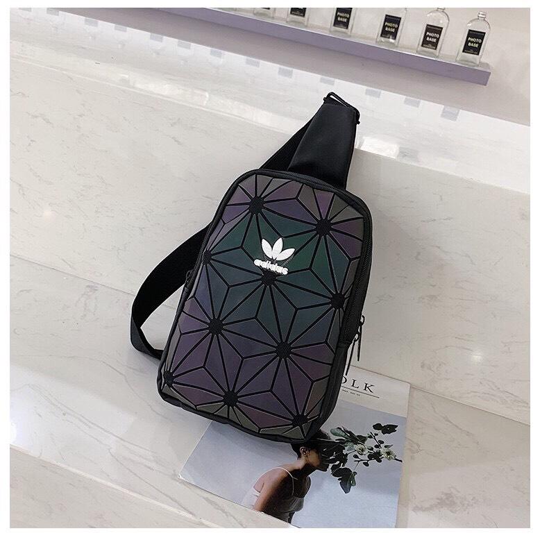 Túi đeo chéo Adidas 3D m2