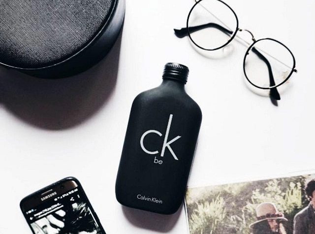 Nước hoa CK đen 200ml chai to