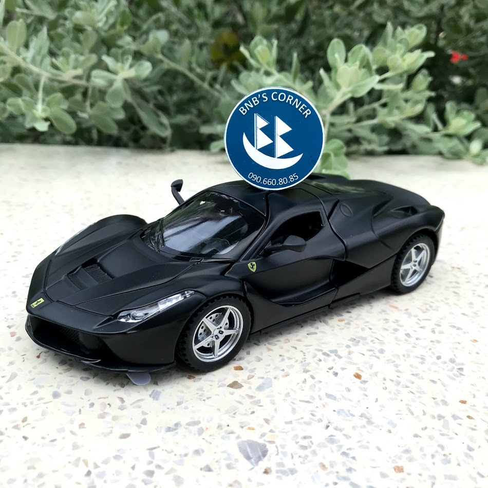 [BNB's Corner] Xe mô hình Ferrari LaFerrari màu đen mờ tỷ lệ 1:32