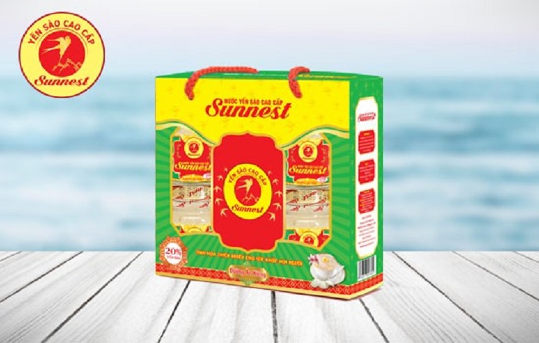 Yến sào Sunnest  đường ăn kiêng 20% yến  6 lọ x 70ml