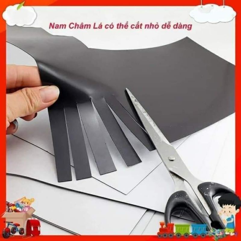 Nam châm lá size A4 có sẵn keo dán giáo cụ dạy học, đồ dùng học tập