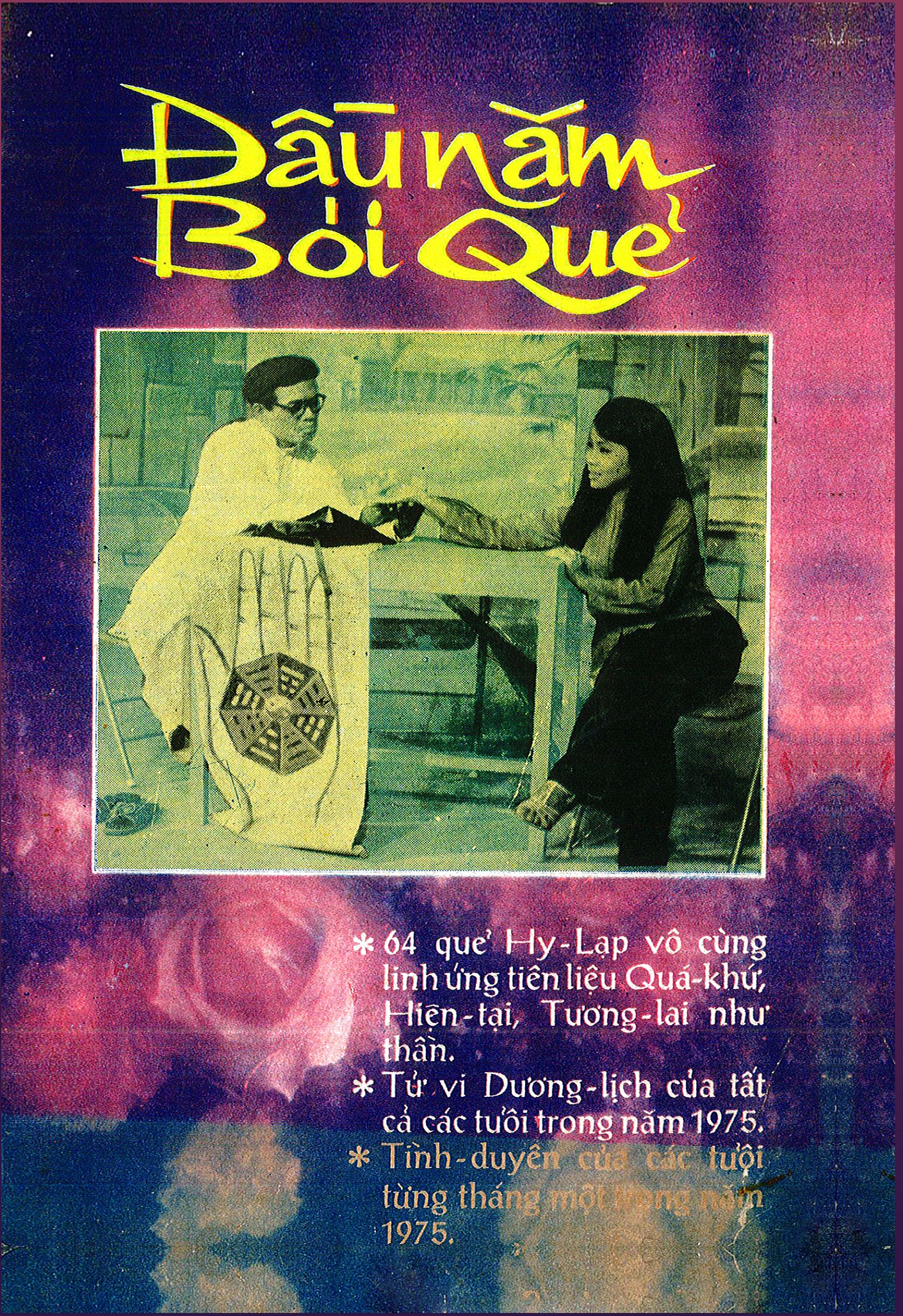 Đầu năm bói quẻ - phố