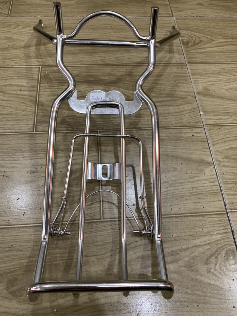 Ba ga giữa xe exciter đời 2010 inox 10 ly