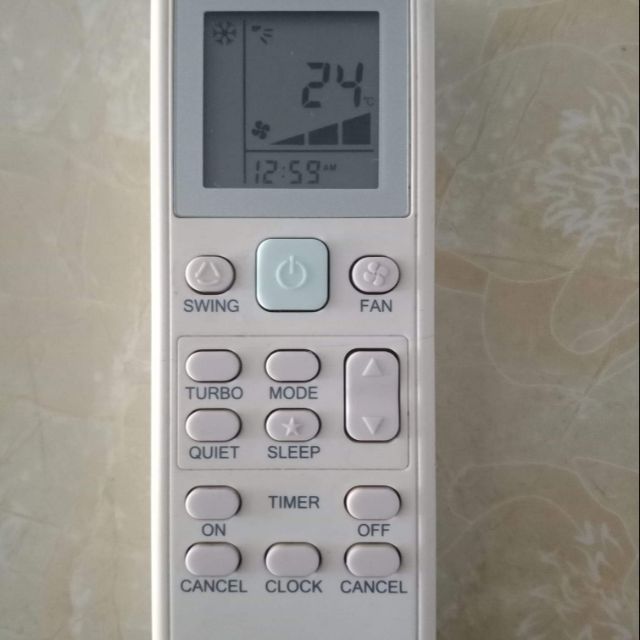 Điều khiển điều hòa Daikin.