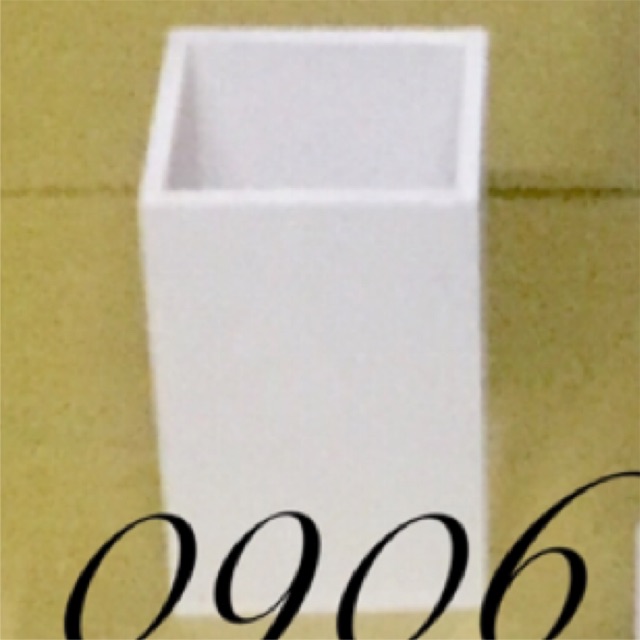 Kệ đựng Mỹ phẩm trắng sang trọng