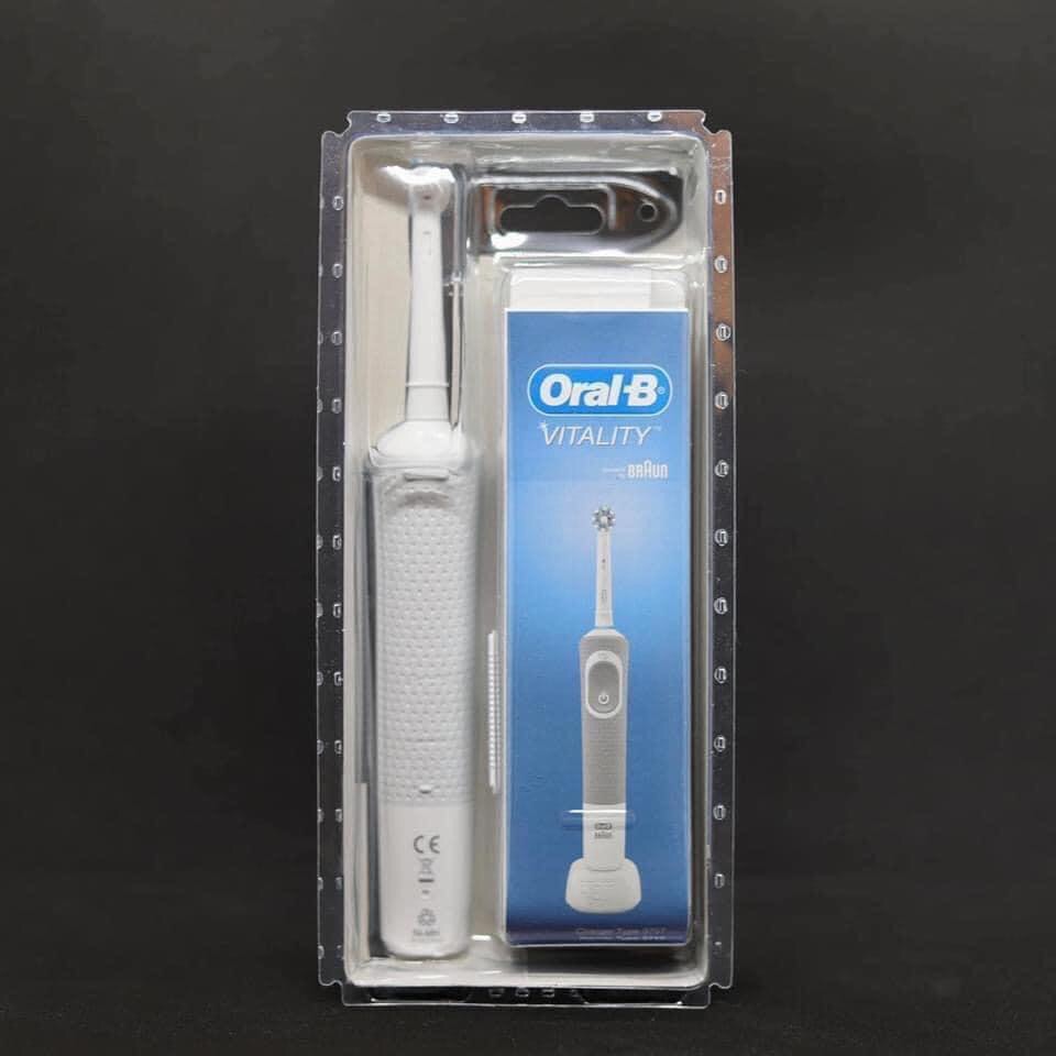 Bàn chải điện Oral B