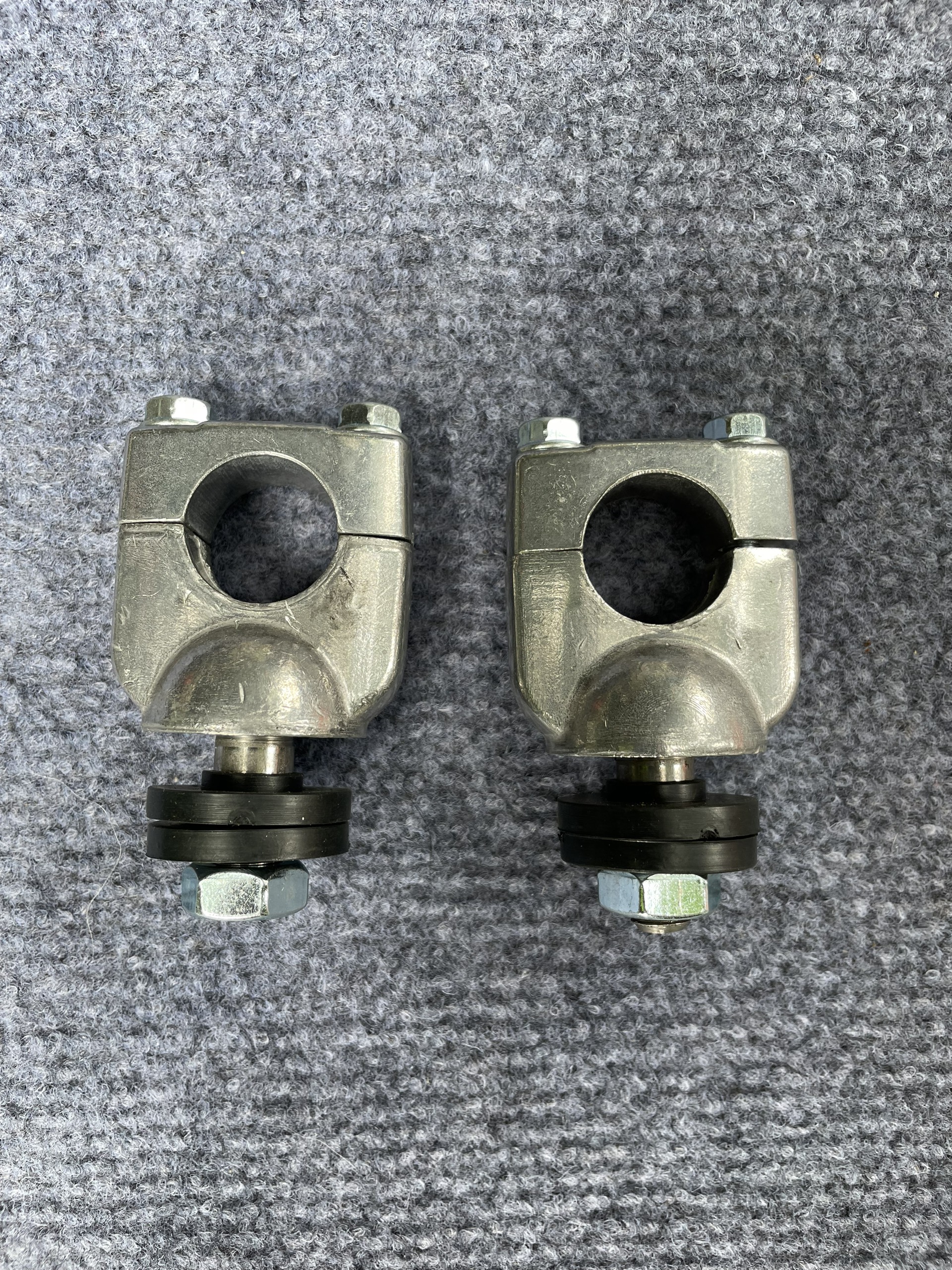 Gù xe 67, hàng gia công gắn chuẩn ghi đông. dành cho các dòng xe 67 - 68 - cd - cl