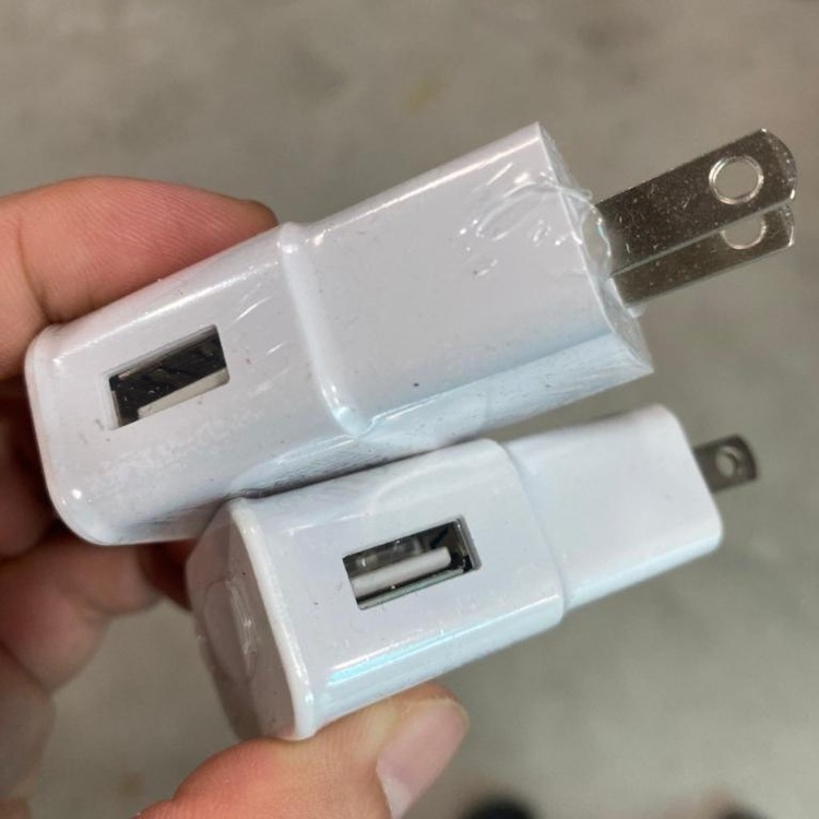 CS31 - Củ sạc SS001 chân dẹt 5V/1A cổng sạc USB