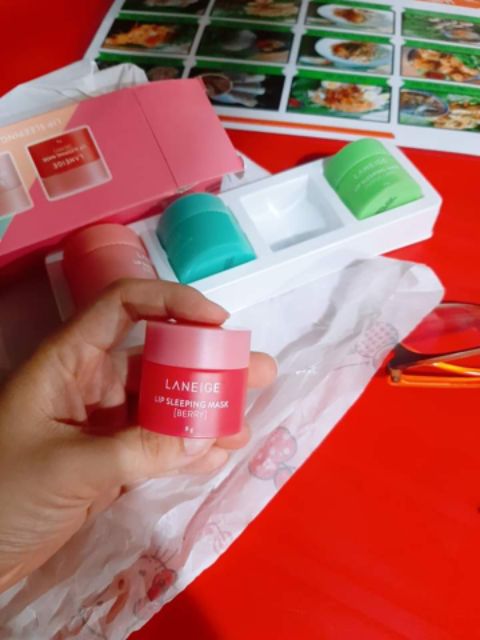 Dưỡng môi Laneige set 4 món (có tách set 3g, 8g, 20g)