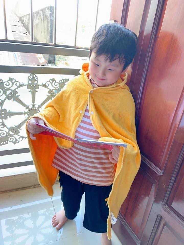 ÁO CHOÀNG HƯƠU GROW CHO BÉ