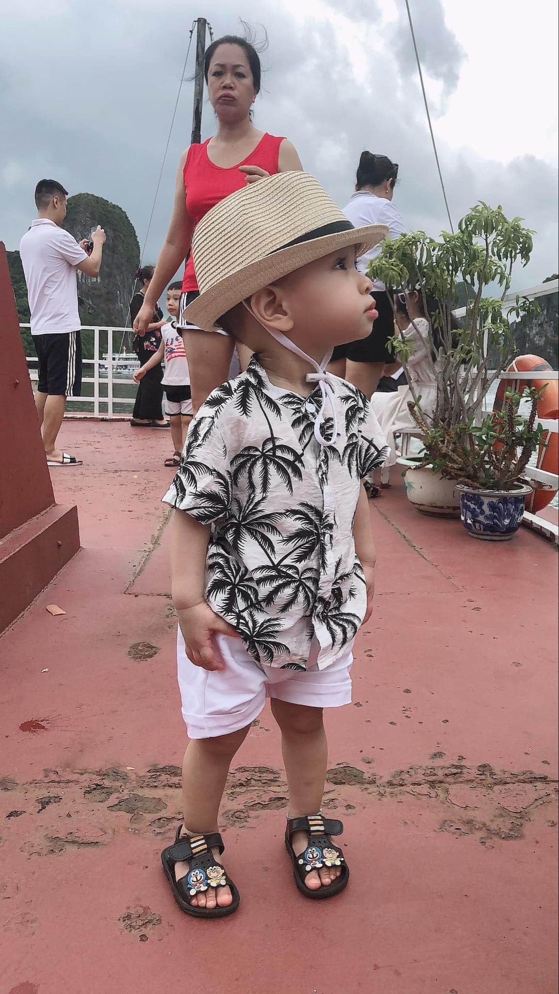 Áo sơ mi đi biển mùa hè cho bé trai