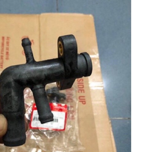 Đầu nối ống nước xe airblade 125/ lead 125/ sh việt nam/ sh mode/ vario/ click thái hãng honda