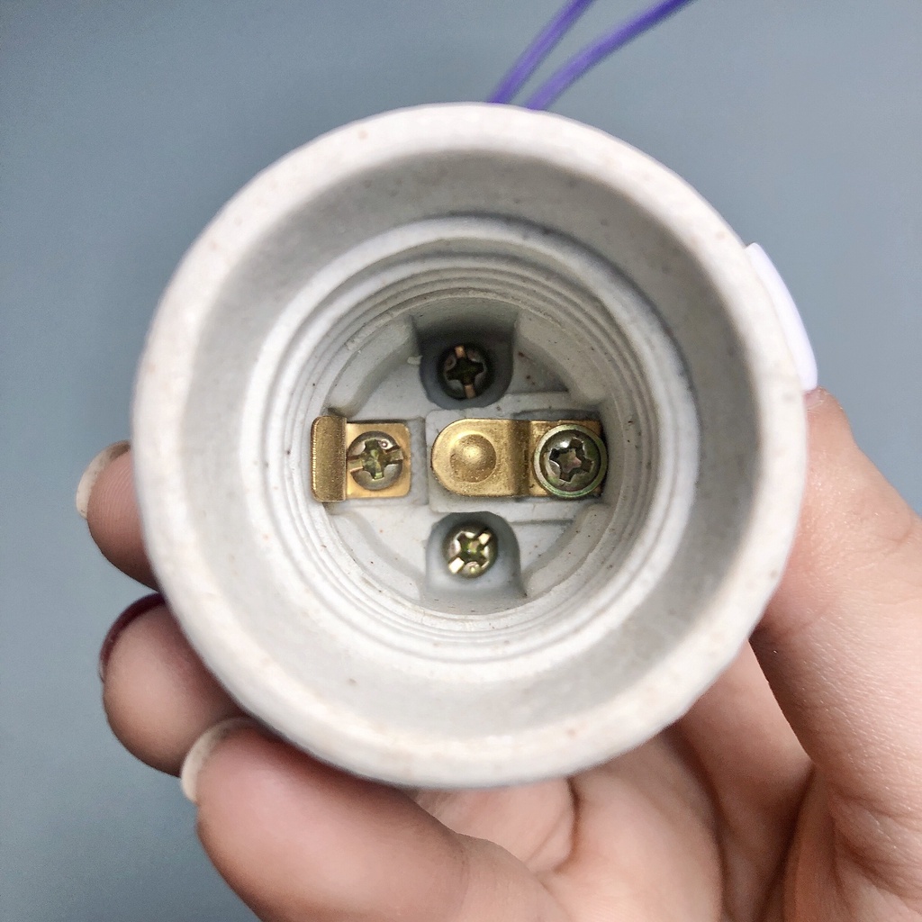 Đui đèn sứ E27 chống nước chống cháy sopoka