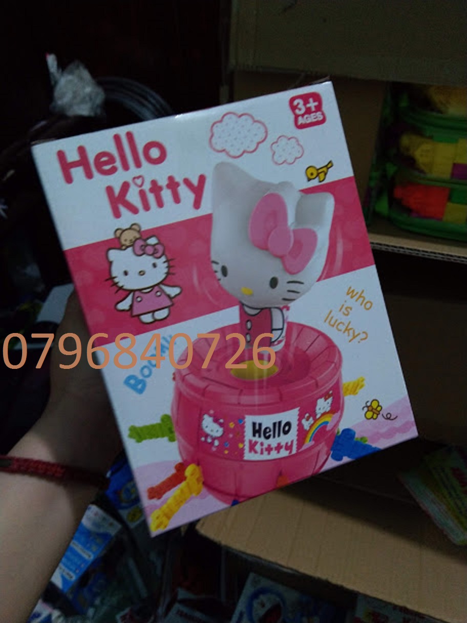 Đồ chơi đâm hải tặc kitty