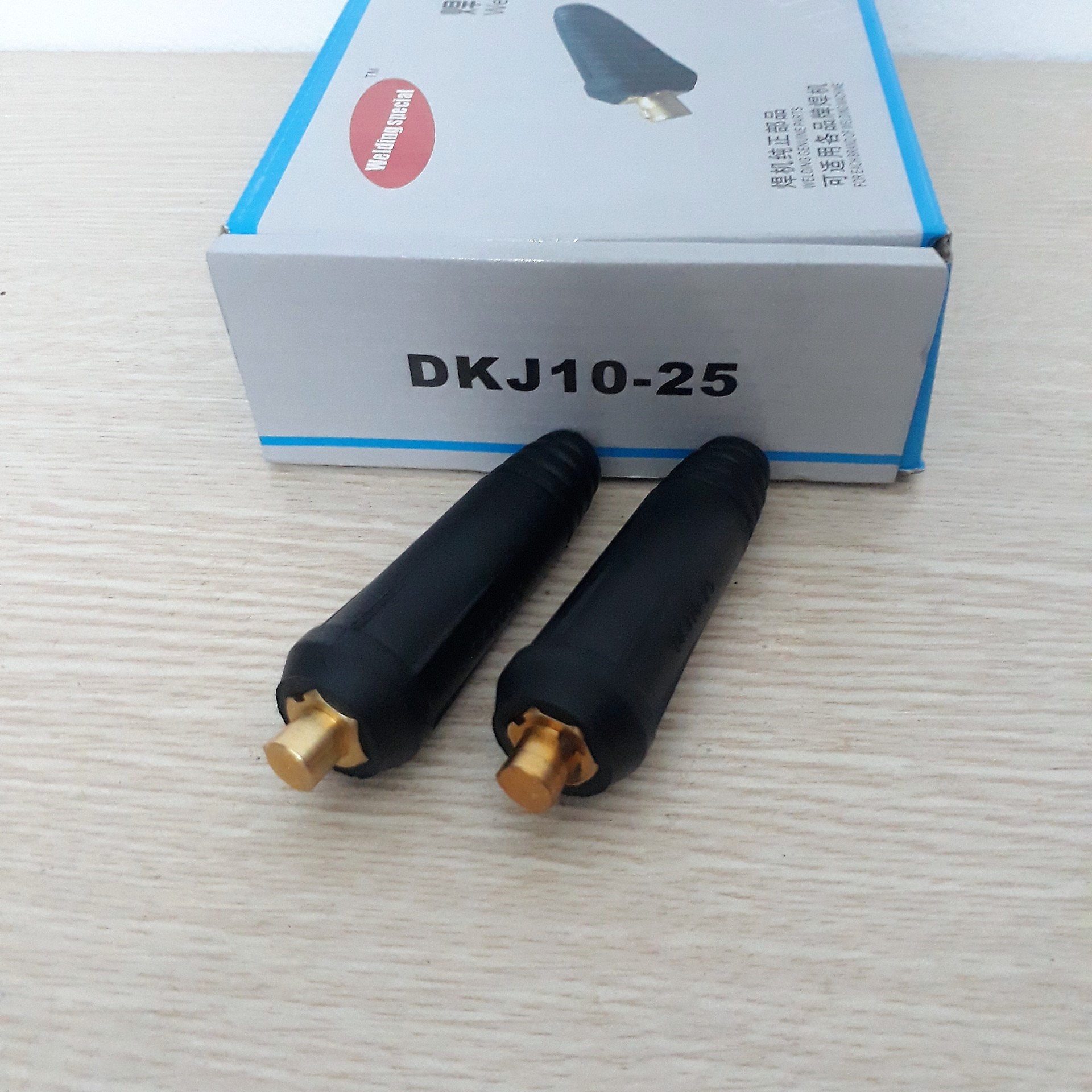 Giắc máy hàn 10-25 đầu đực (2 cái - Giắc đực DKJ10-25 đấu cáp hàn)