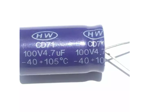 4 Tụ dùng gắn loa trung 4.7mF / 100v