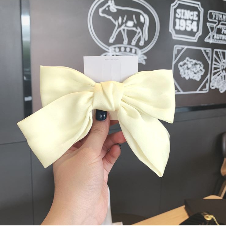 Kẹp tóc nơ lụa satin loại to C52