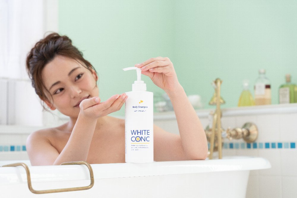 Sữa tắm trắng da White Conc 600ml Nội Địa Nhật Bản