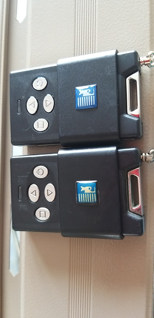 remote cửa cuốn Austdoor