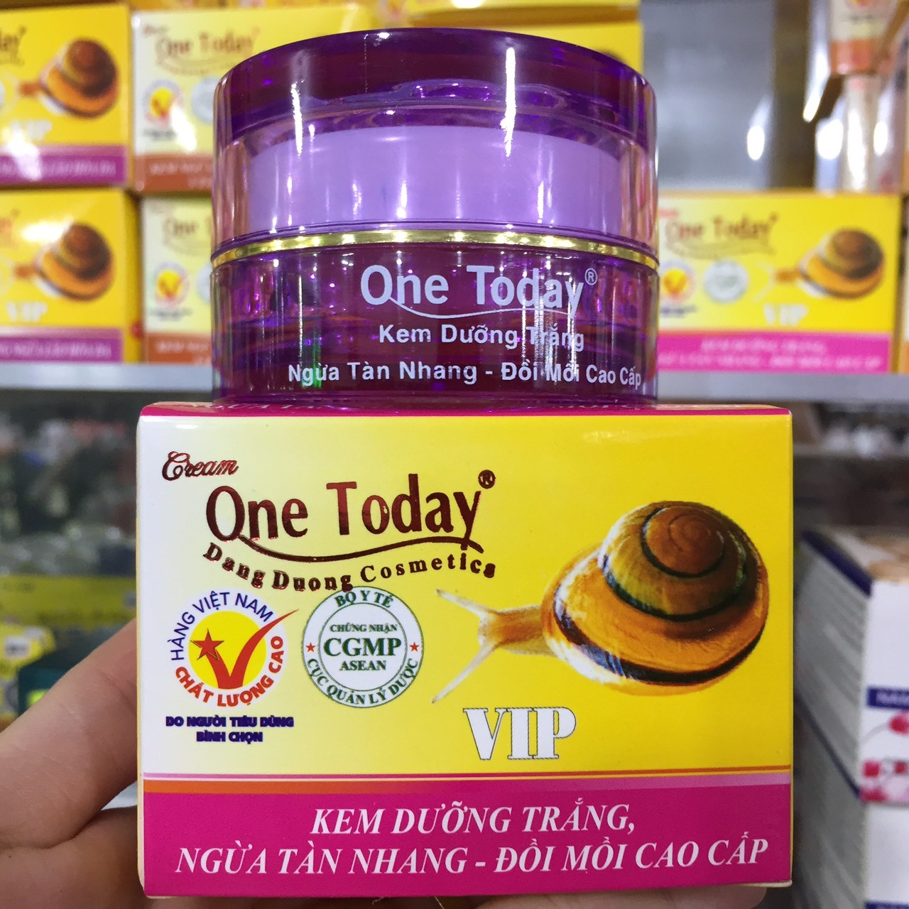 Kem One Today Đăng Dương Dưỡng Trắng Ngừa Tàn Nhang Đồi Mồi - 8g