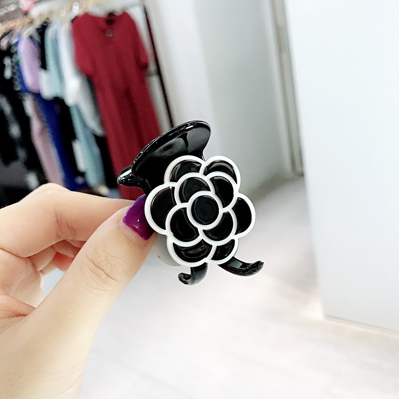 Kẹp Tóc Càng Cua Hoa Hồng Xinh Xắn