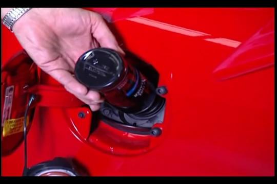 Phụ Gia Xăng 3M Complete Fuel System Cleaner 473ML‎