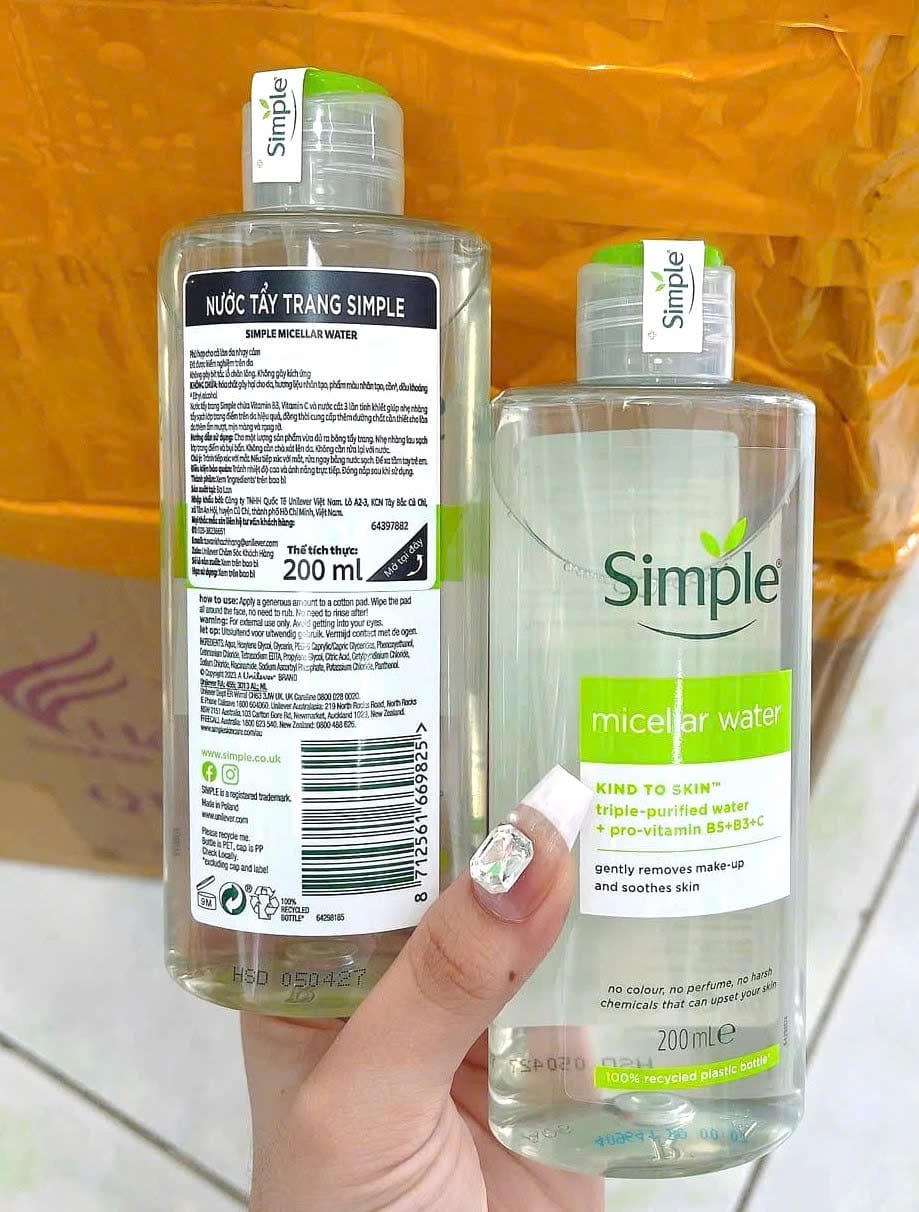 Nước Tẩy Trang Simple Dành Cho Da Nhạy Cảm 200ml