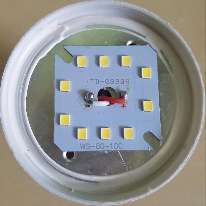 Bóng đèn LED đủ 9w sáng trắng hặc sáng vàng