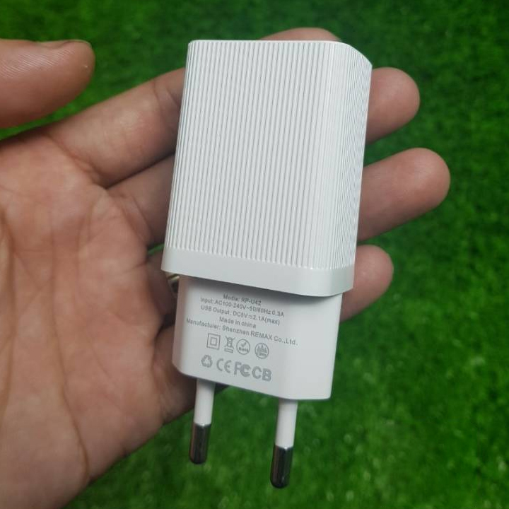 Cốc sạc Remax RP-U42 1 cổng USB max 2.1A