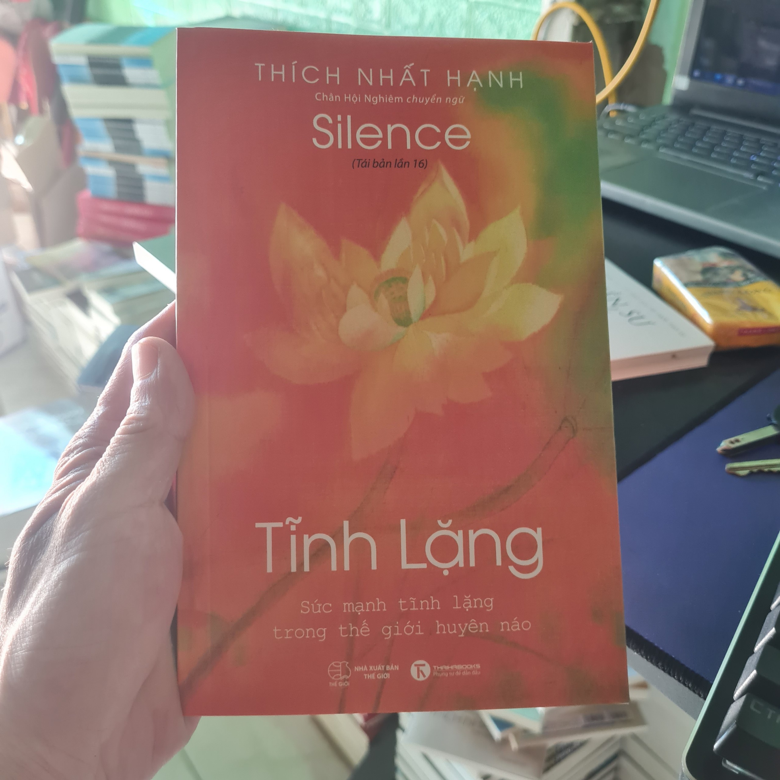 Tĩnh Lặng - Thích Nhất Hạnh