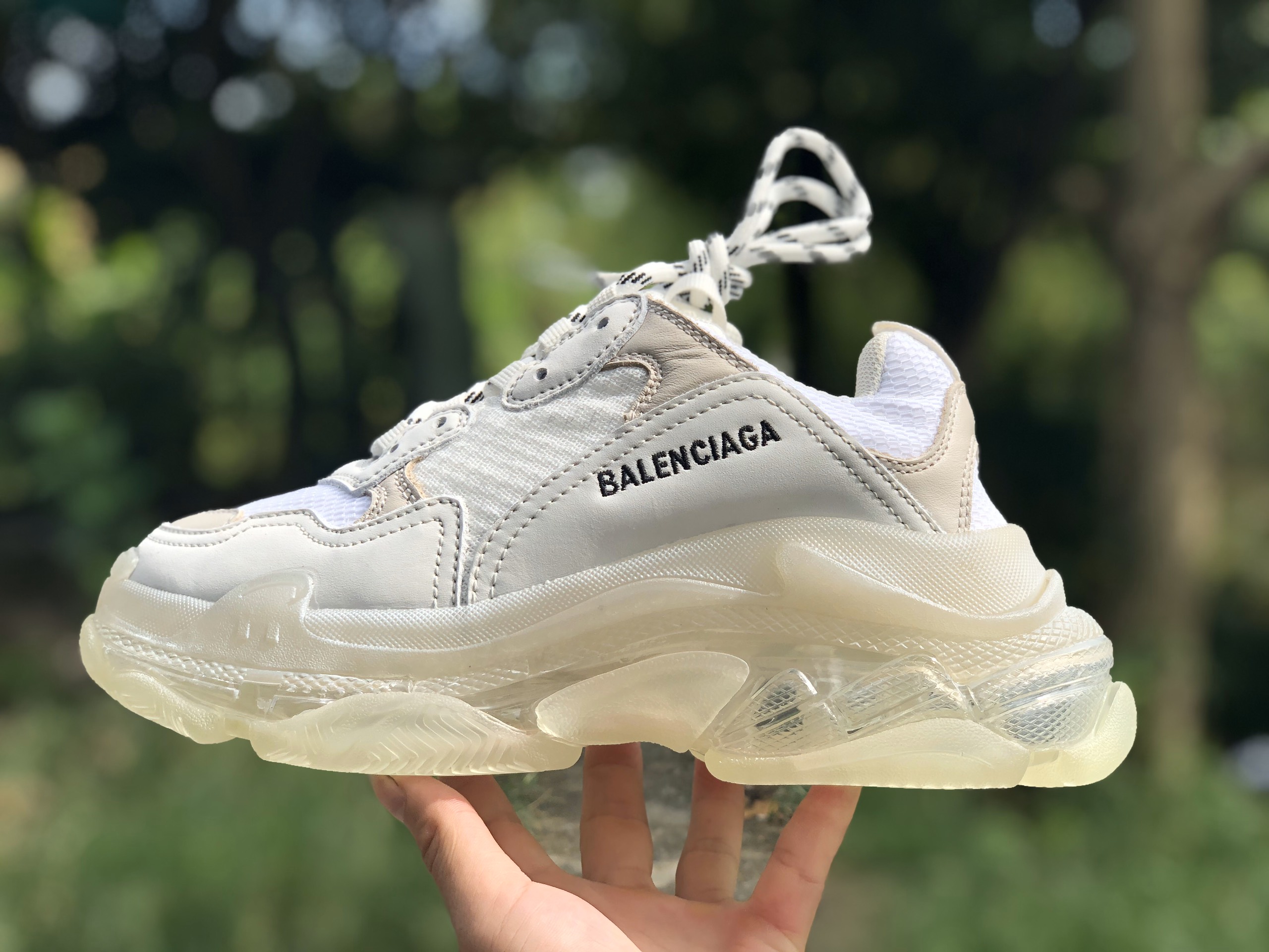 Giày thể thao Sneaker Ba len đế khí trắng trong